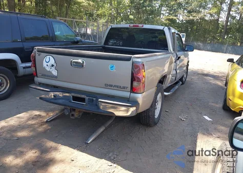 2005 Chevrolet Silverado 1500 Ls from USA, damaged, VIN 1GCEC19ZX5Z146350